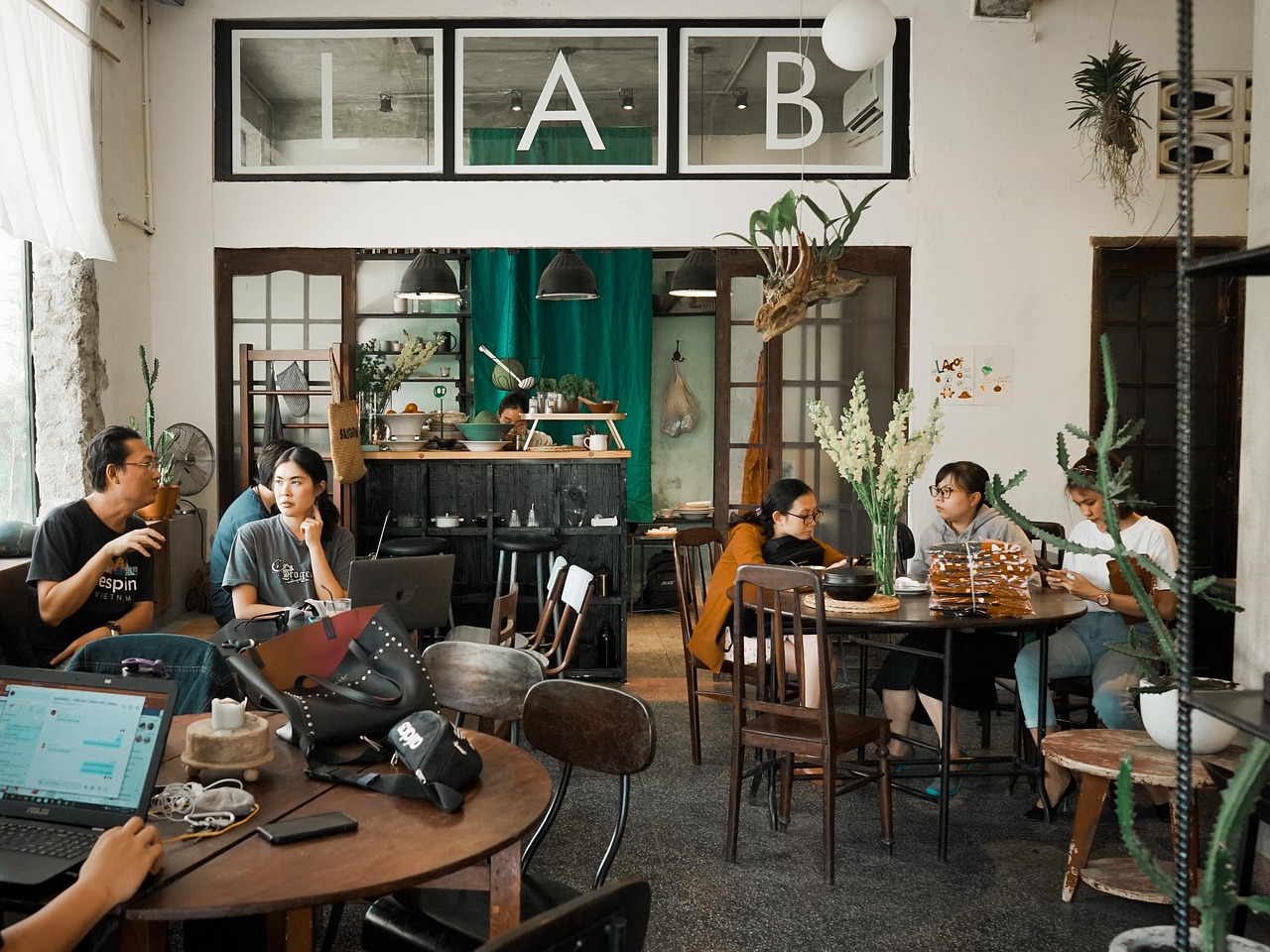 七牛云实名账号：流量卡：解决你的移动上网困扰