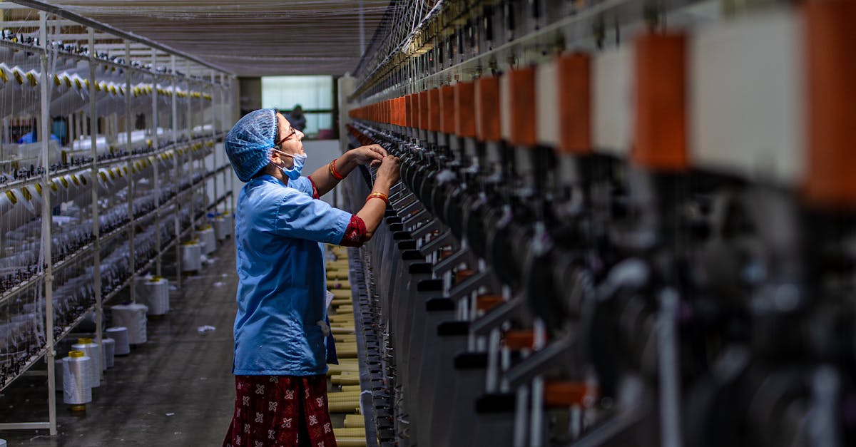 游戏厂商如何保障游戏玩家利益，防止技术支持辅助的伤害？